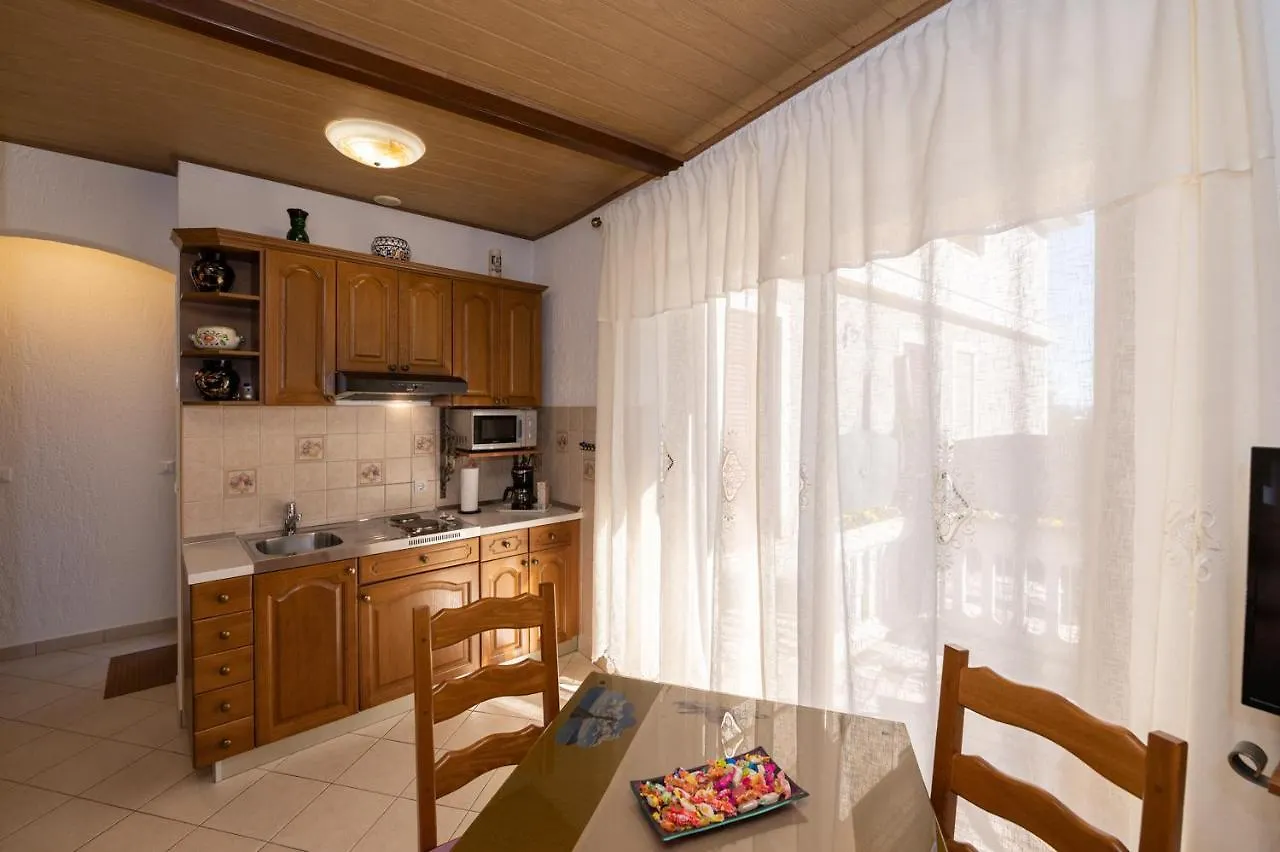 Apartments Villa Salona