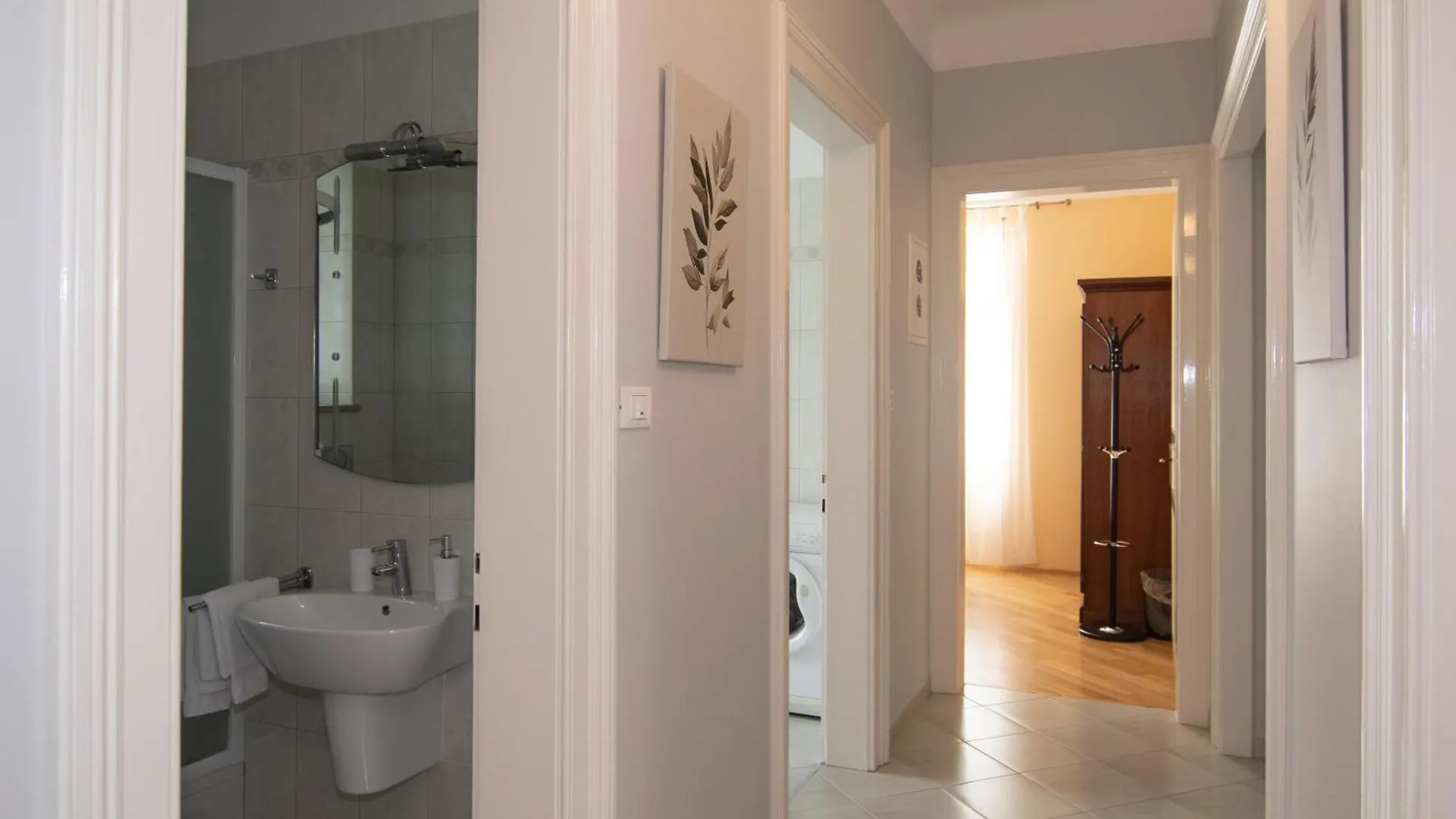 Apartments Villa Salona